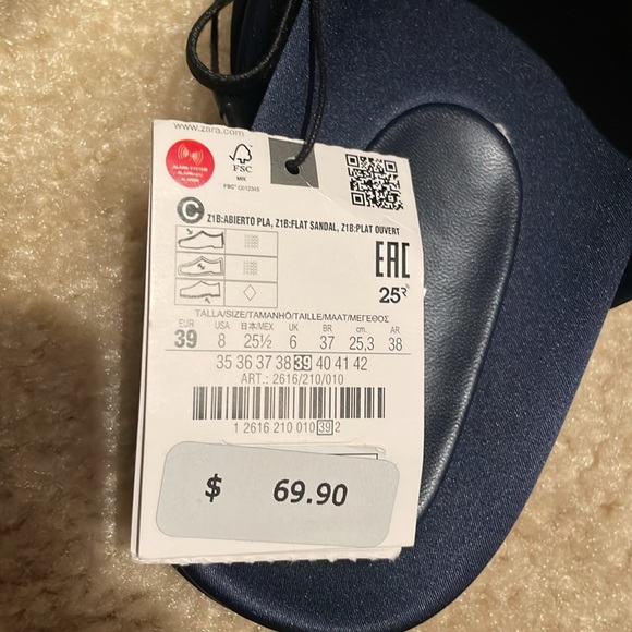 Zara NWT navy sandals with rhinestone buckle - Picture 2 of 3